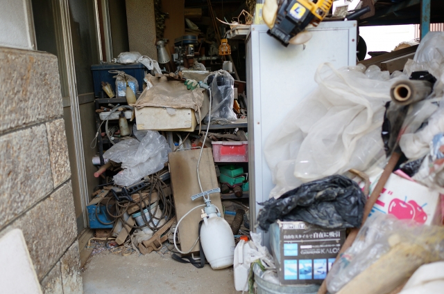ゴミ屋敷清掃